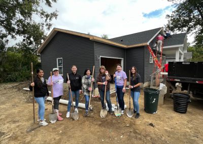 Build Site Volunteers